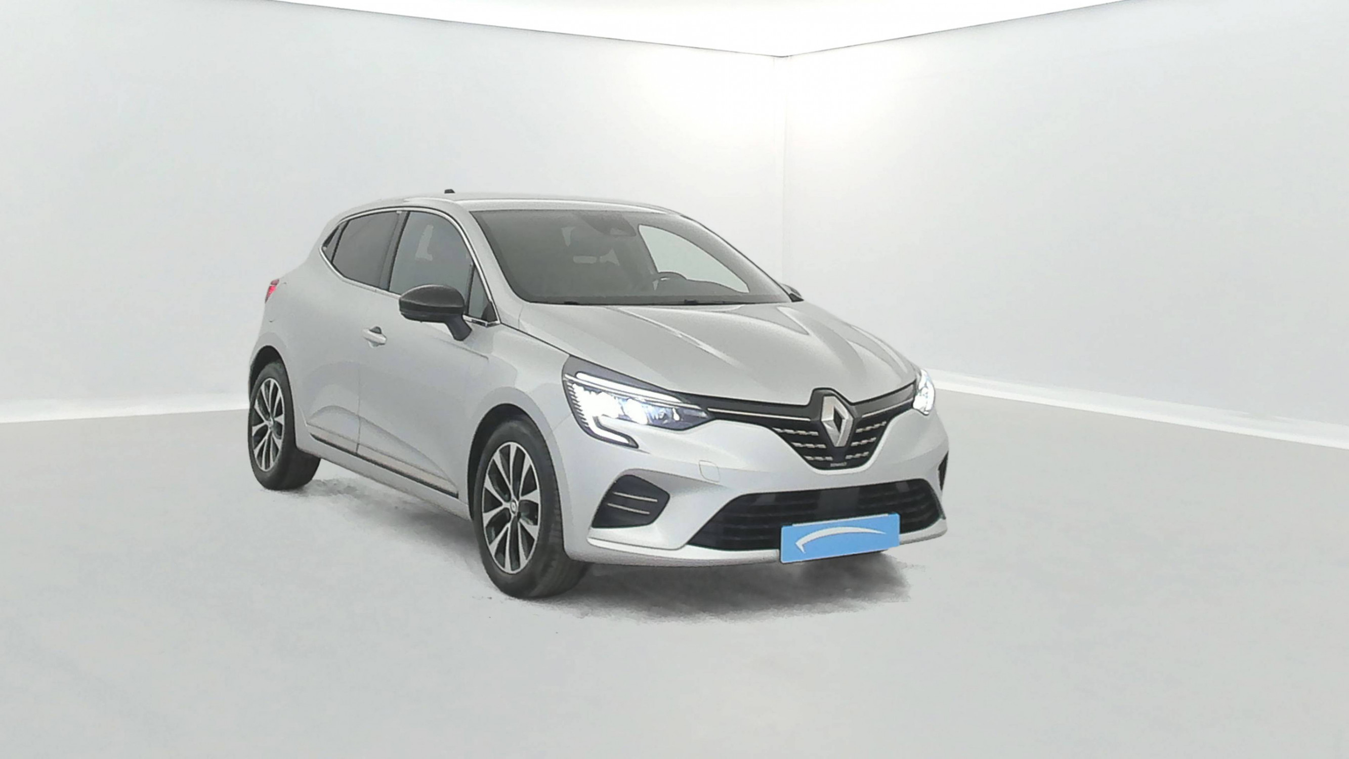 Vente en ligne Renault Clio 5 Clio TCe 90 au prix de 15 699 €