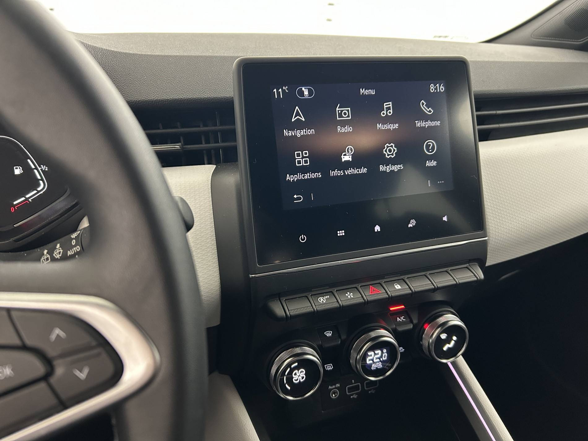 Vente en ligne Renault Clio 5 Clio TCe 90 au prix de 14 999 €