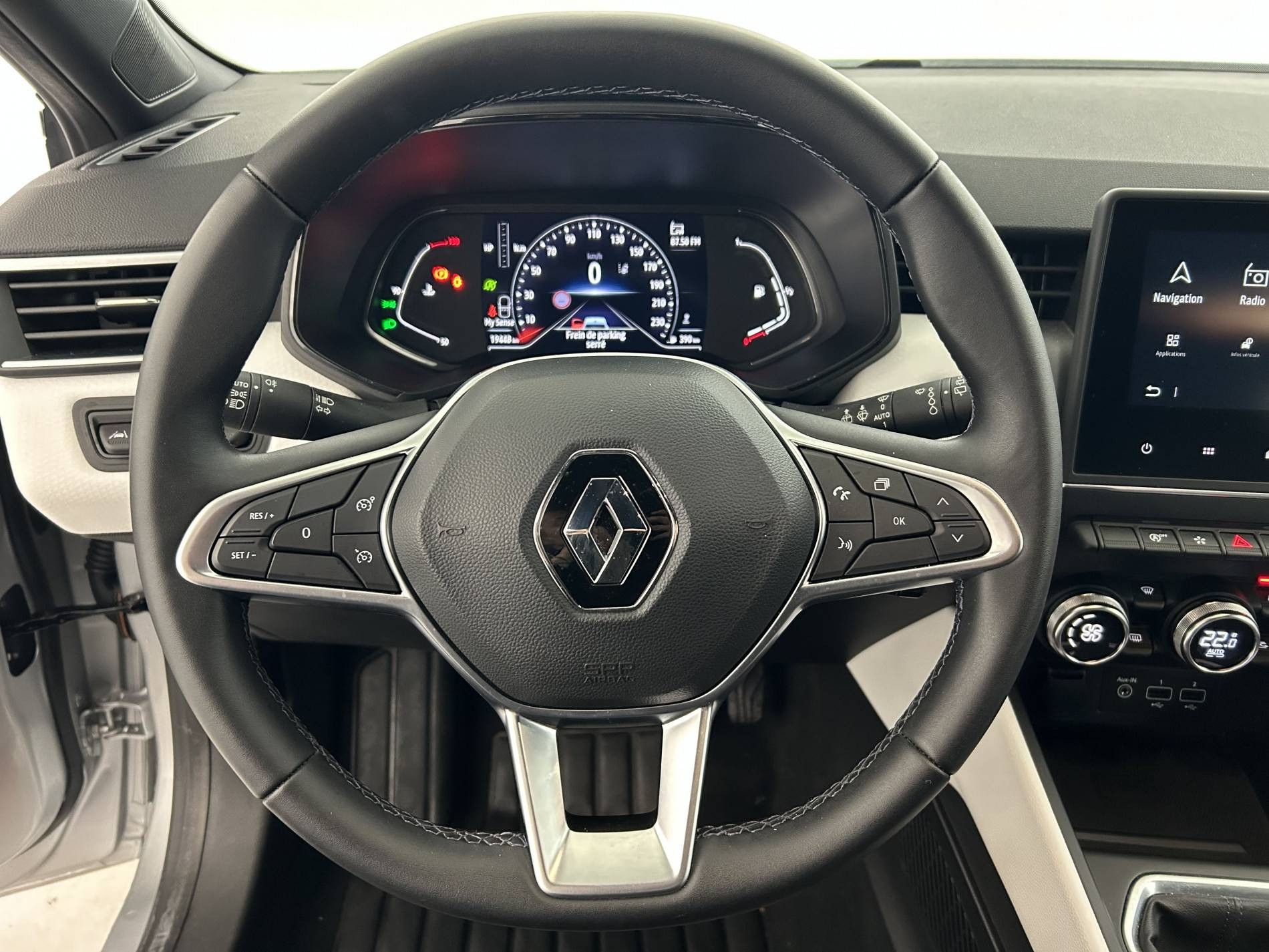 Vente en ligne Renault Clio 5 Clio TCe 90 au prix de 14 999 €