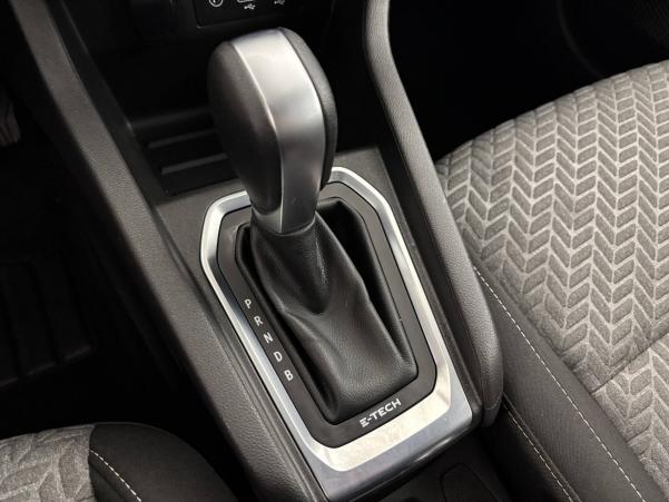 Vente en ligne Renault Clio 5 Clio E-Tech 140 au prix de 16 499 €