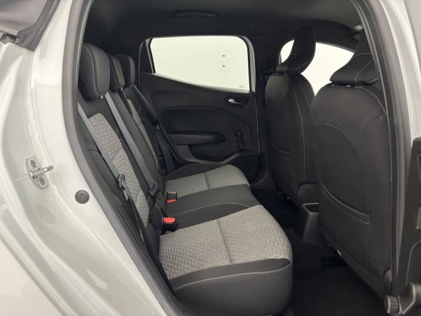 Vente en ligne Renault Clio 5 Clio E-Tech 140 au prix de 16 499 €