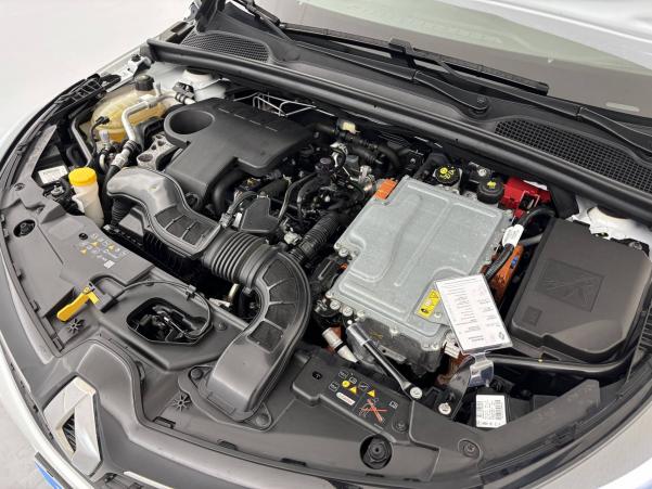 Vente en ligne Renault Clio 5 Clio E-Tech 140 au prix de 16 499 €