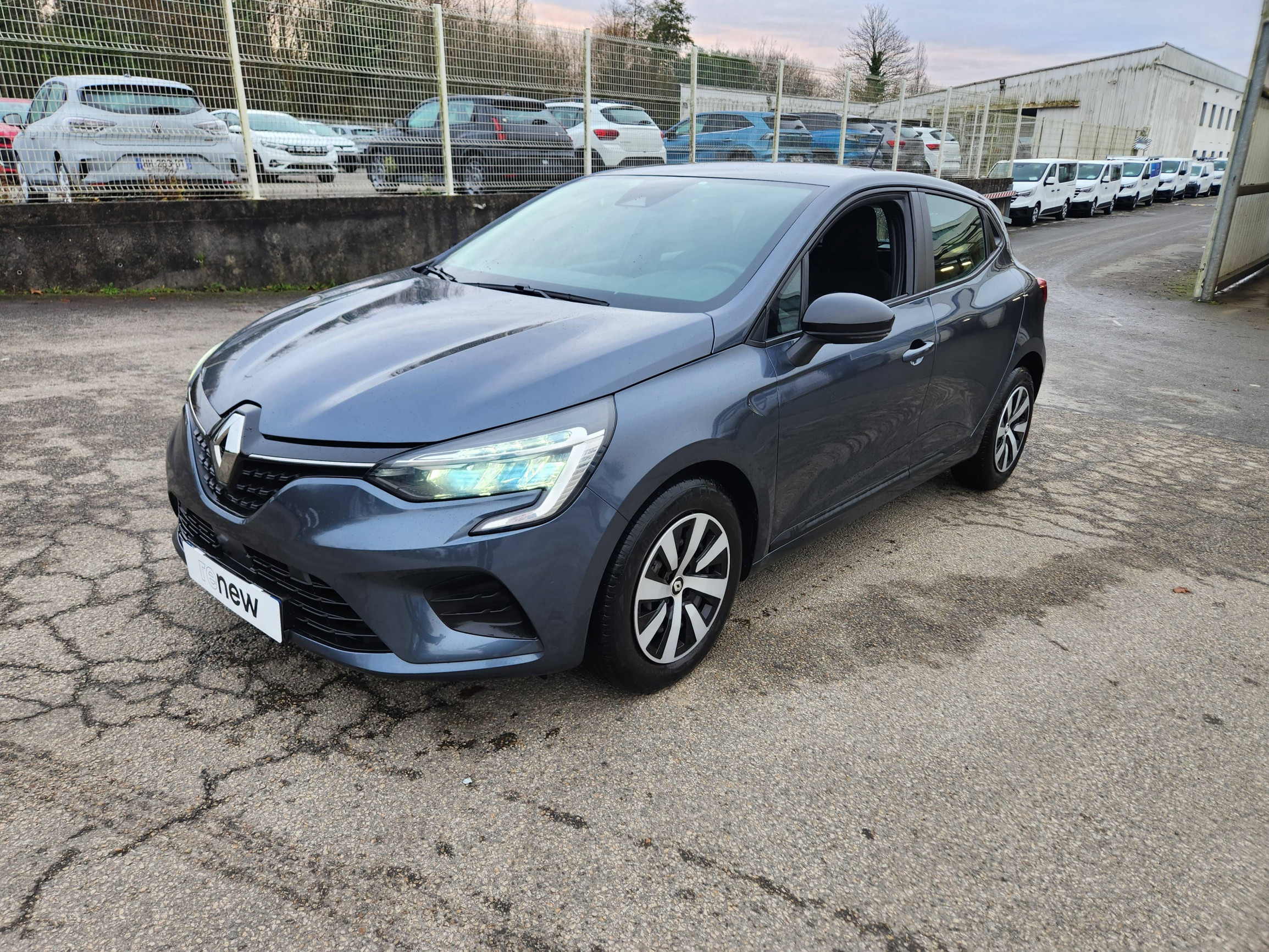 Renault Clio 5 Clio TCe 90 occasion de 2022 en vente à Morlaix