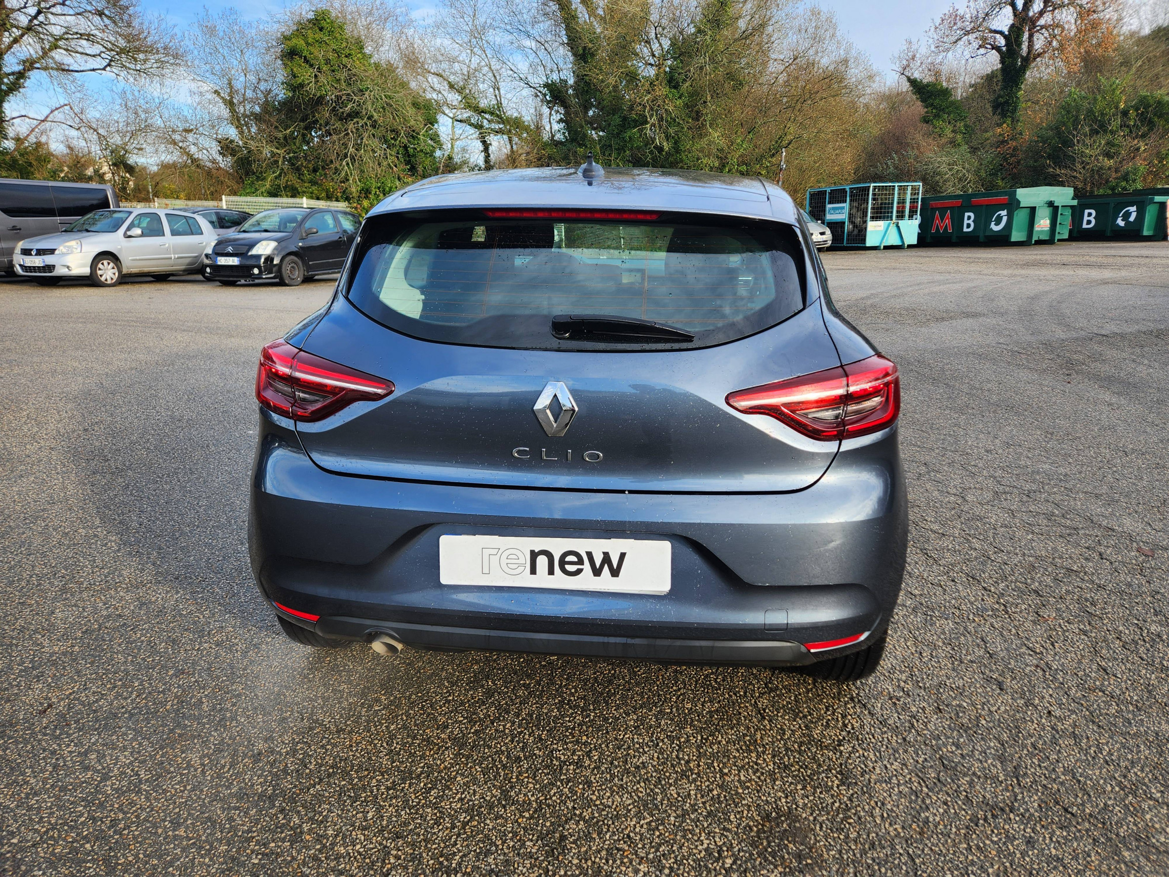 Vente en ligne Renault Clio 5 Clio TCe 90 au prix de 13 699 €