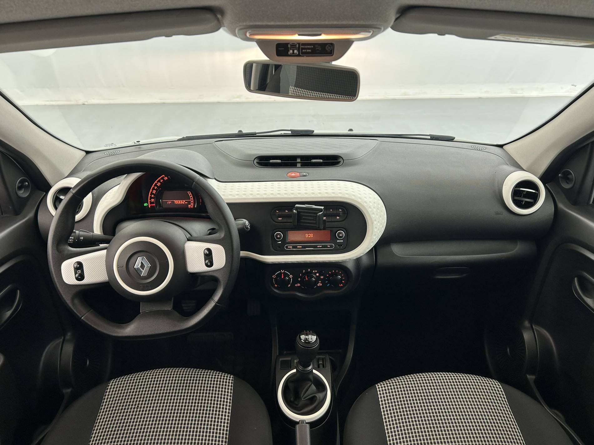 Vente en ligne Renault Twingo 3  SCe 65 au prix de 9 390 €