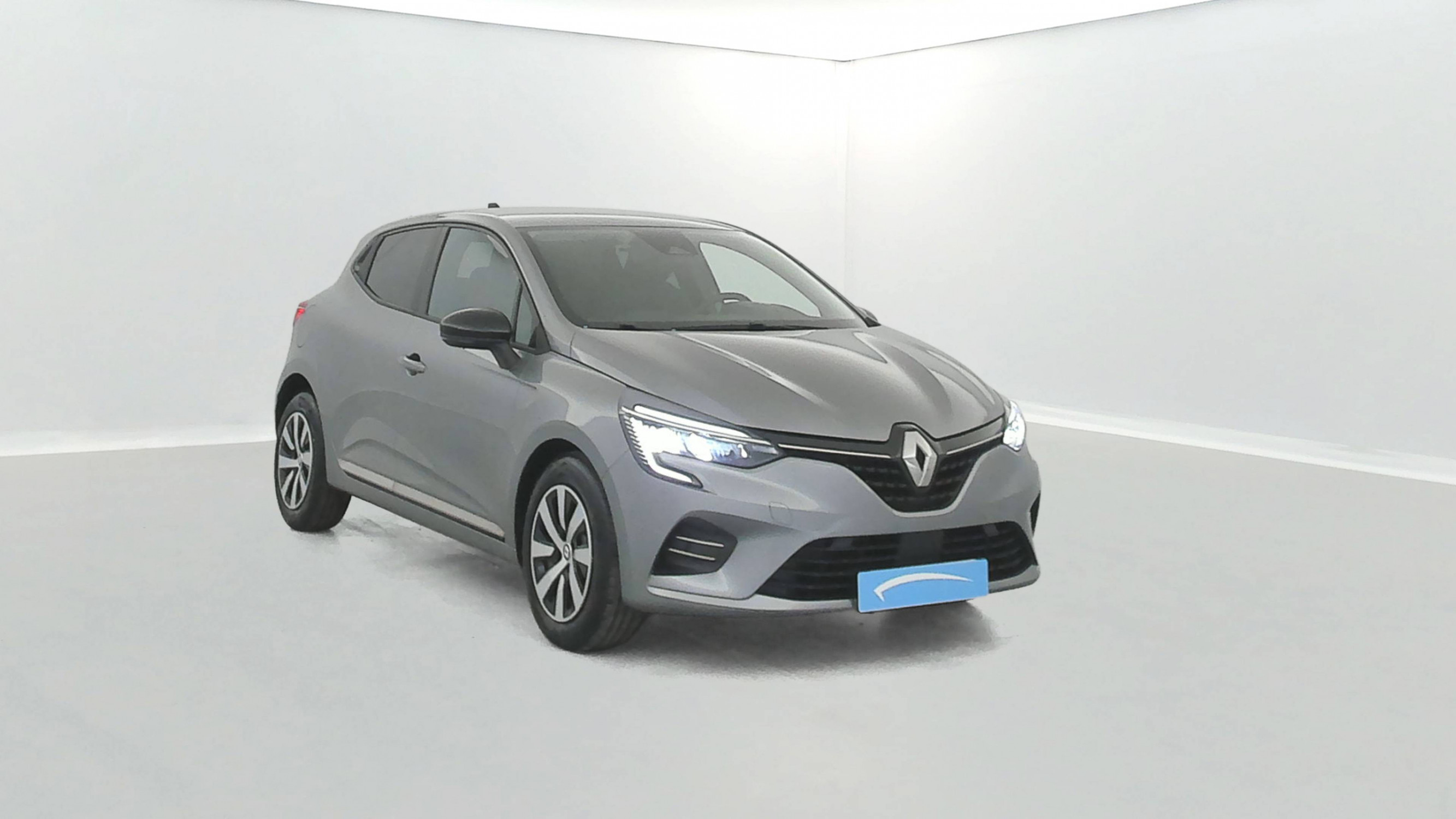 Vente en ligne Renault Clio 5 Clio TCe 90 au prix de 15 590 €