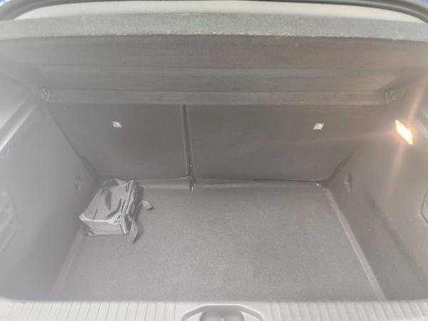 Vente en ligne Renault Clio 5 Clio TCe 100 GPL au prix de 15 999 €