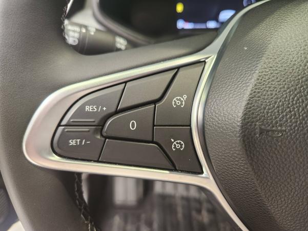 Vente en ligne Renault Clio 5 Clio TCe 100 GPL au prix de 15 999 €