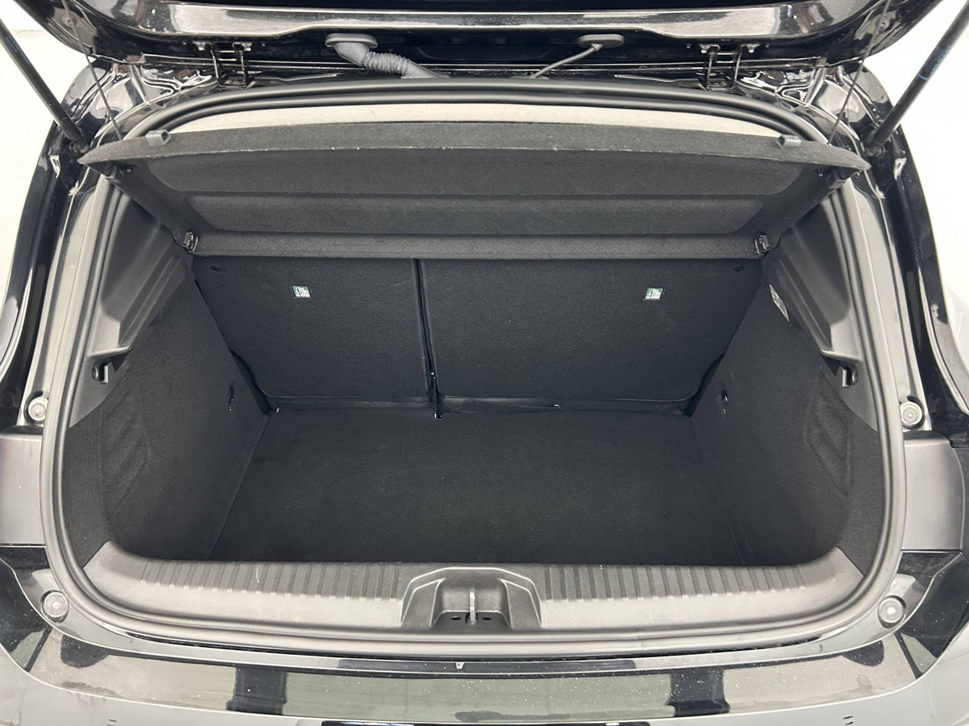 Vente en ligne Renault Clio 5 Clio Blue dCi 100 ch GSR2 au prix de 19 499 €