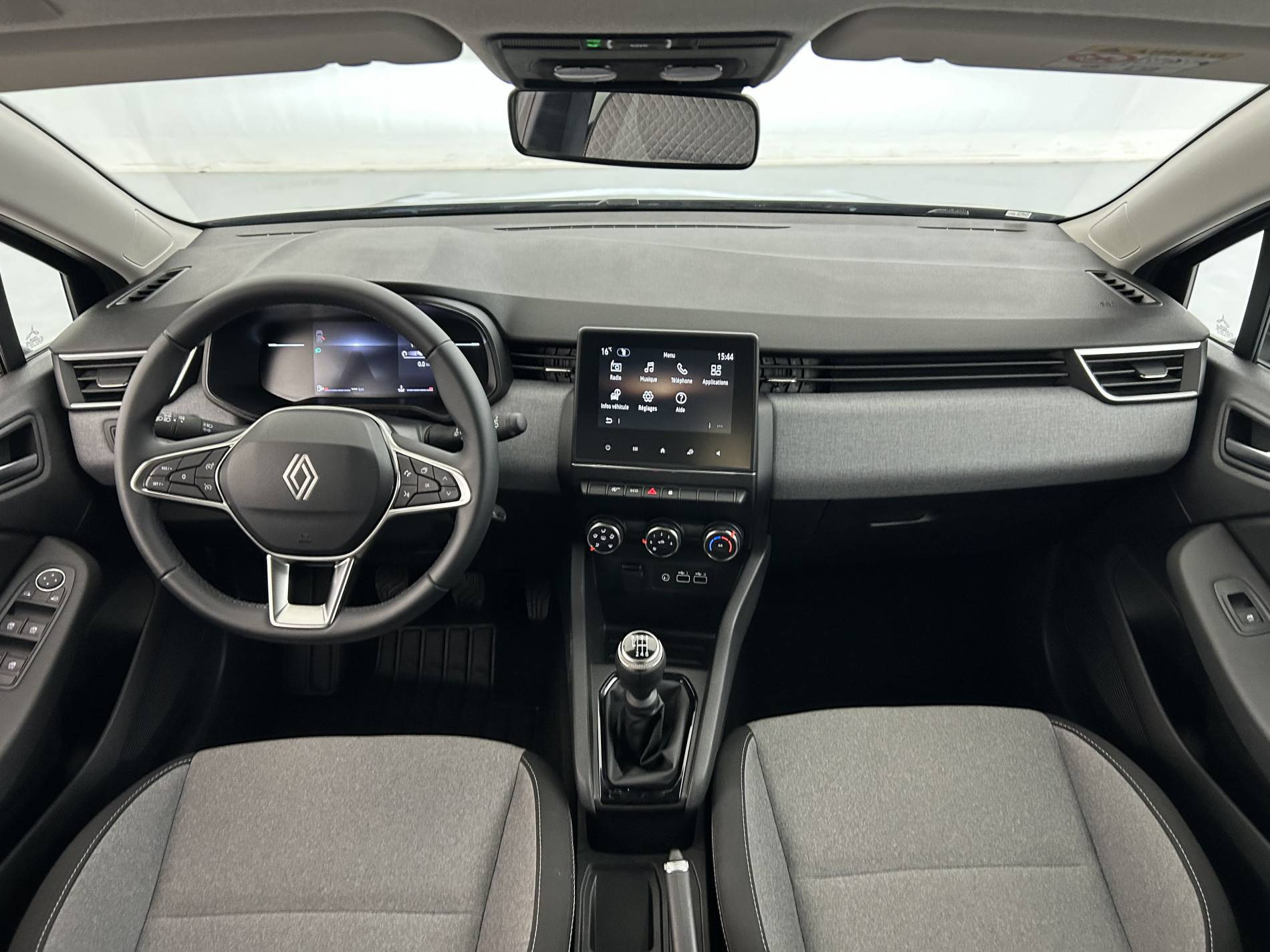 Vente en ligne Renault Clio 5 Clio Blue dCi 100 ch GSR2 au prix de 19 499 €