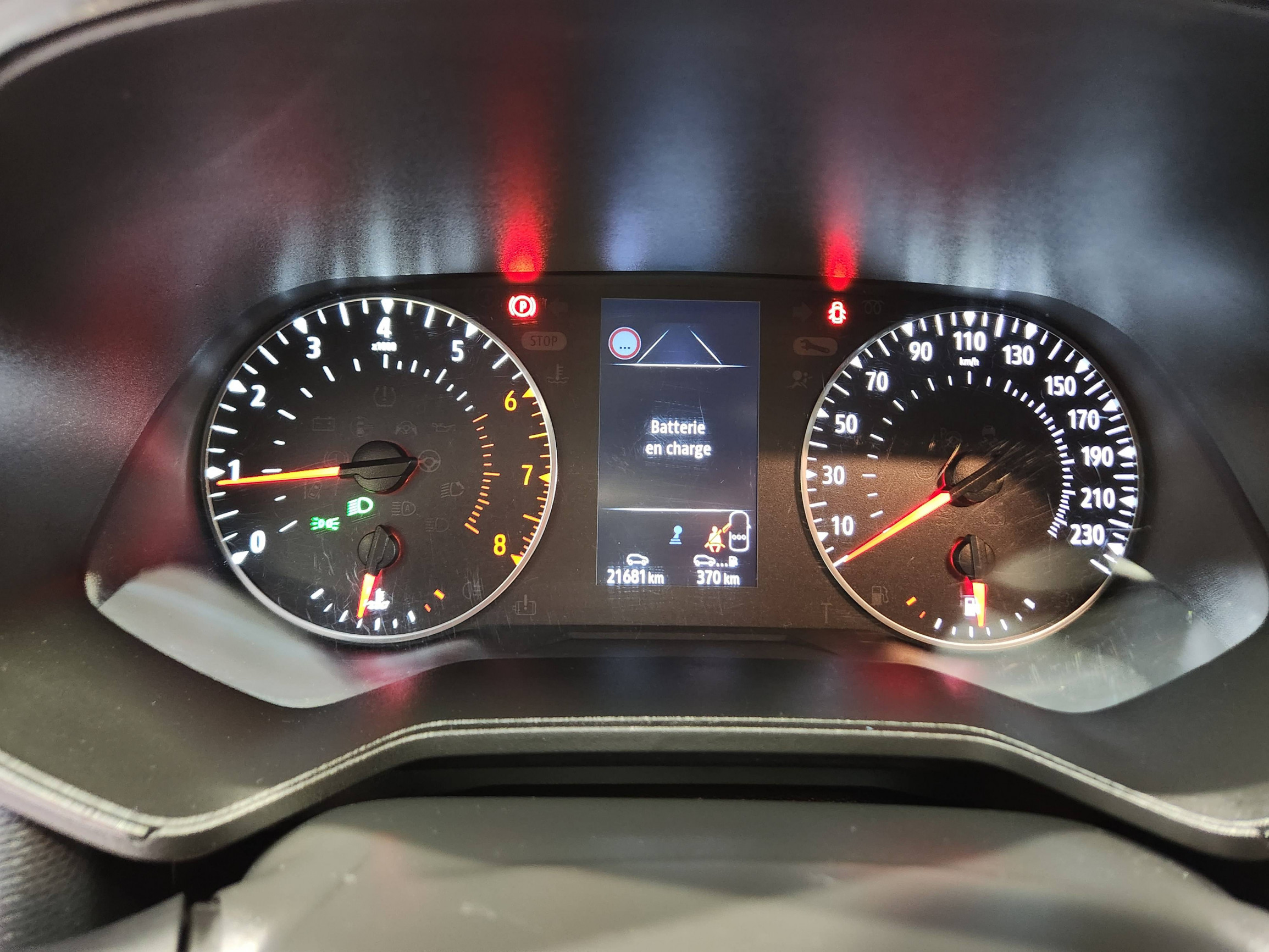 Vente en ligne Renault Clio 5 Clio TCe 90 au prix de 14 890 €