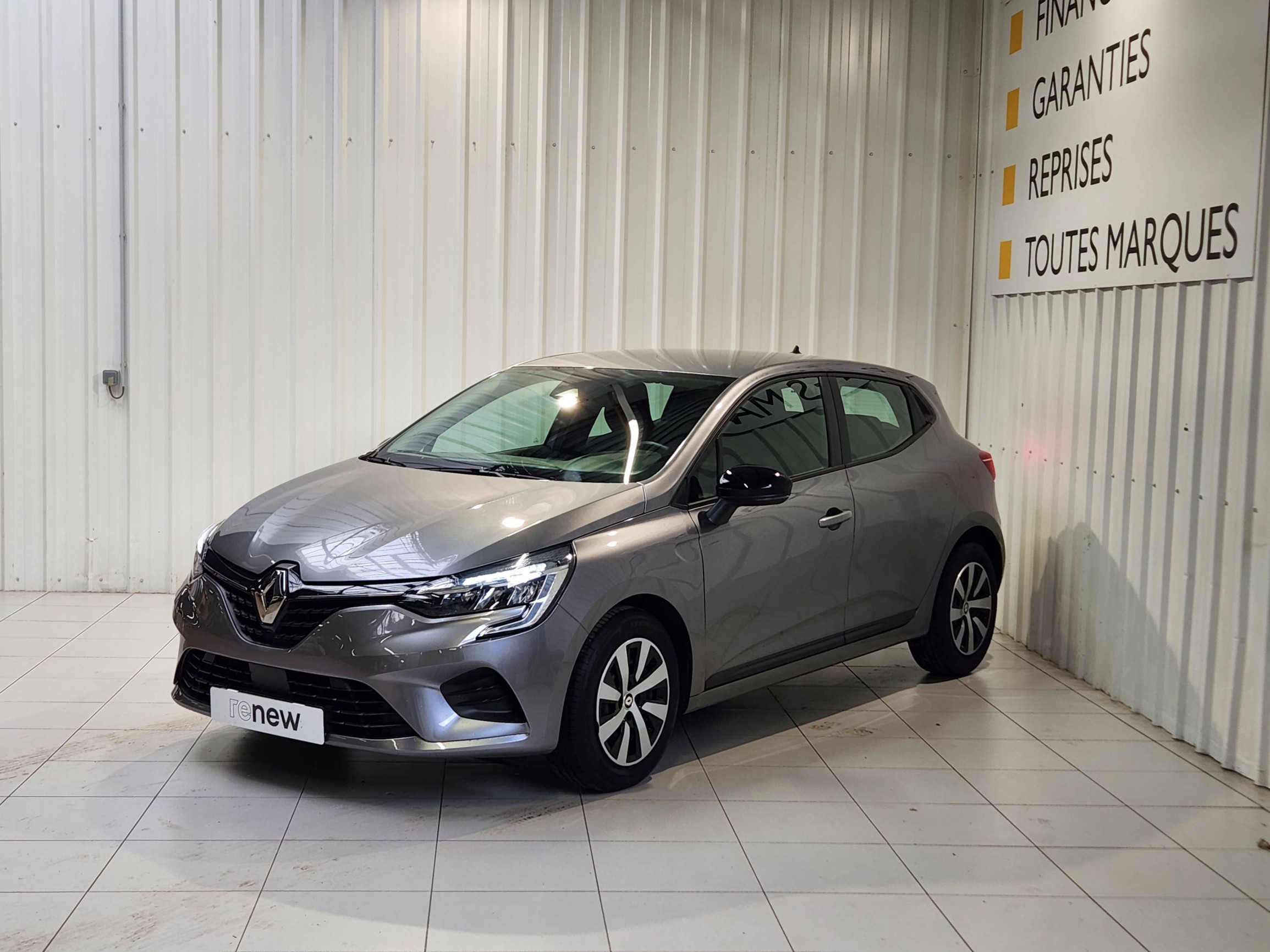 Renault Clio 5 Clio TCe 90 occasion de 2023 en vente à Morlaix