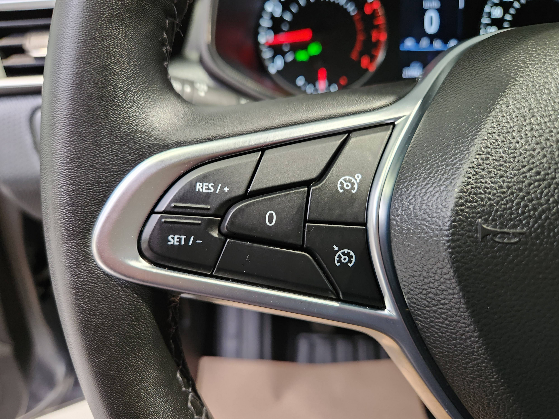 Vente en ligne Renault Clio 5 Clio TCe 90 au prix de 14 790 €