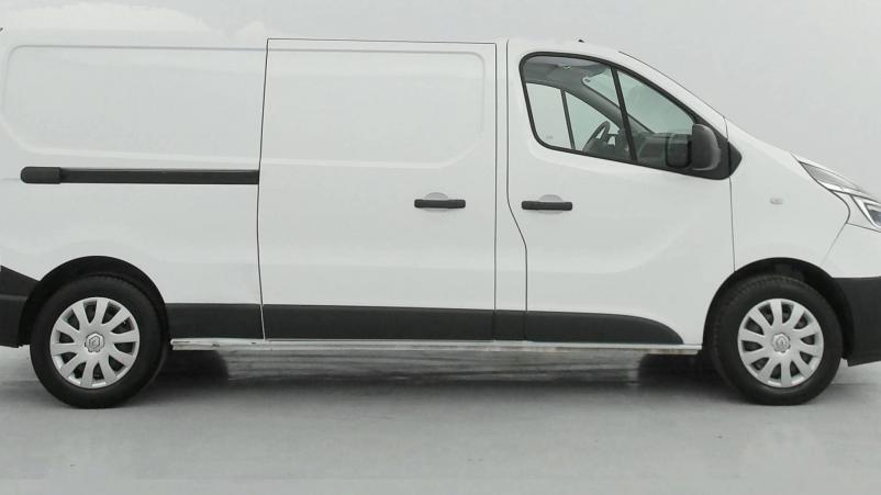 Vente en ligne Renault Trafic 3 Fourgon TRAFIC FGN L2H1 1300 KG DCI 120 au prix de 21 890 €