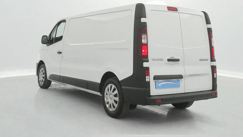 Vente en ligne Renault Trafic 3 Fourgon TRAFIC FGN L2H1 1300 KG DCI 120 au prix de 21 890 €