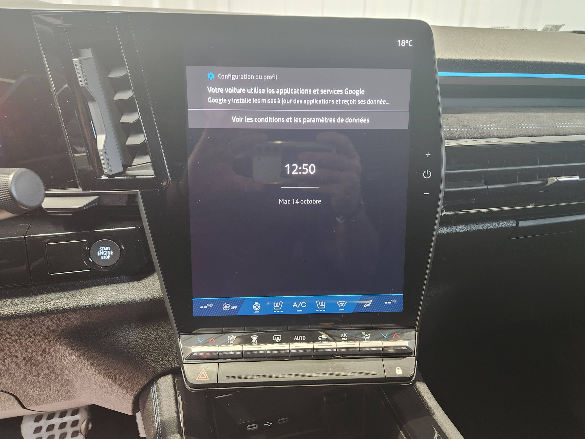 Vente en ligne Renault Espace Espace E-Tech full hybrid 200 GSR2 au prix de 42 490 €