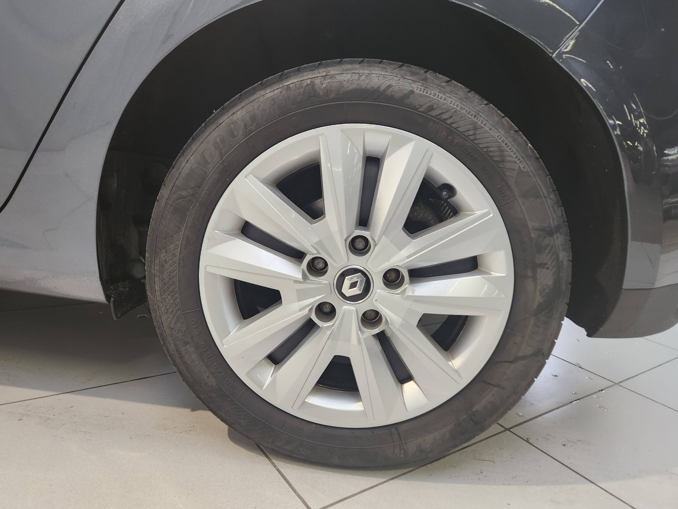 Vente en ligne Renault Megane 4 Mégane IV Berline Blue dCi 115 EDC - 21N au prix de 13 890 €