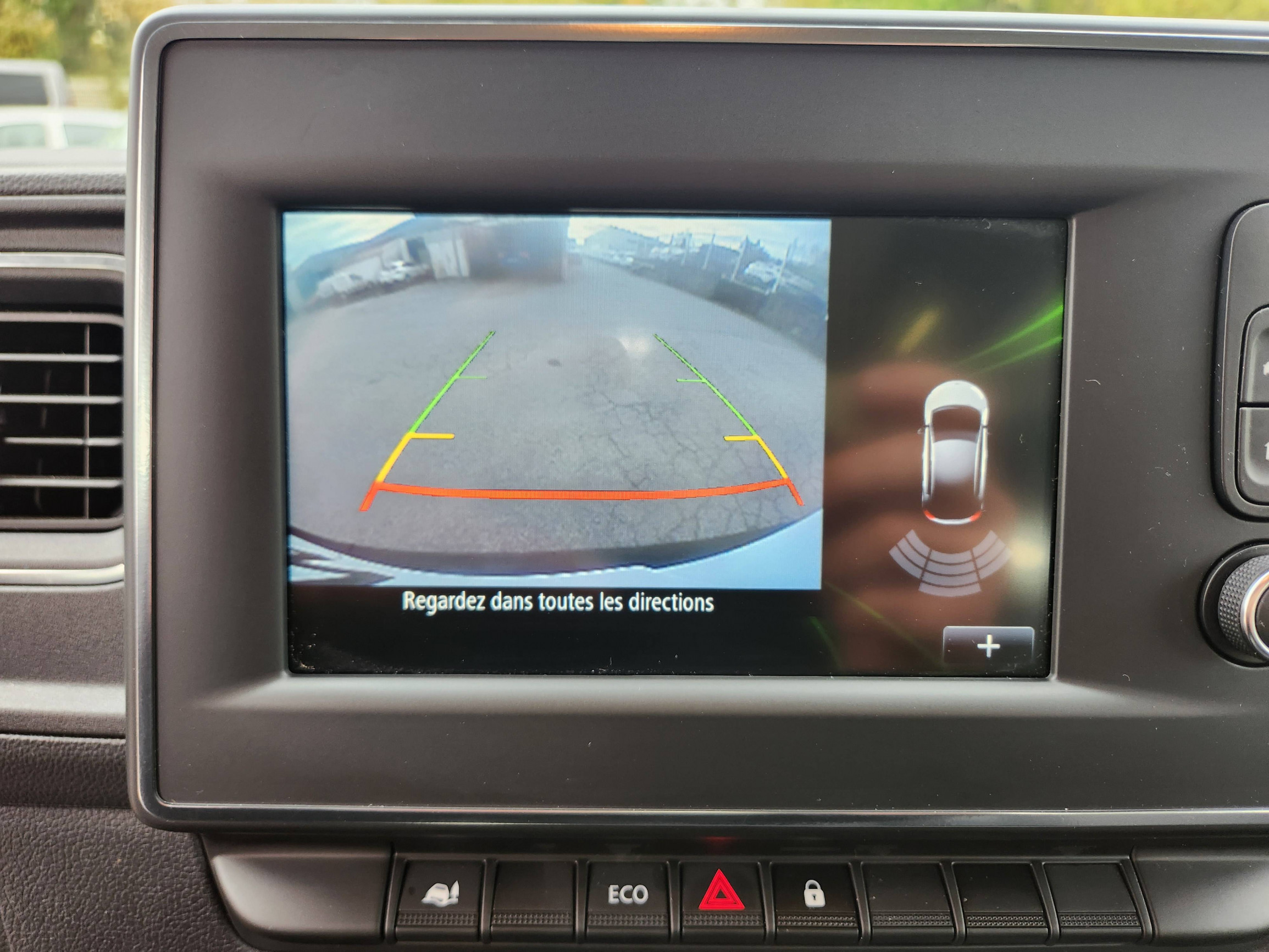 Vente en ligne Renault Master Fourgon MASTER FGN TRAC F3500 L2H2 DCI 135 au prix de 34 660 €