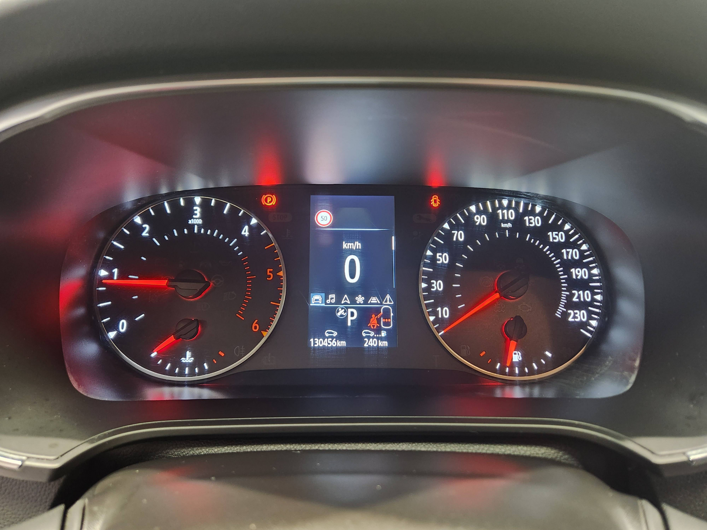 Vente en ligne Renault Megane 4 Mégane IV Berline Blue dCi 115 EDC - 21N au prix de 13 890 €