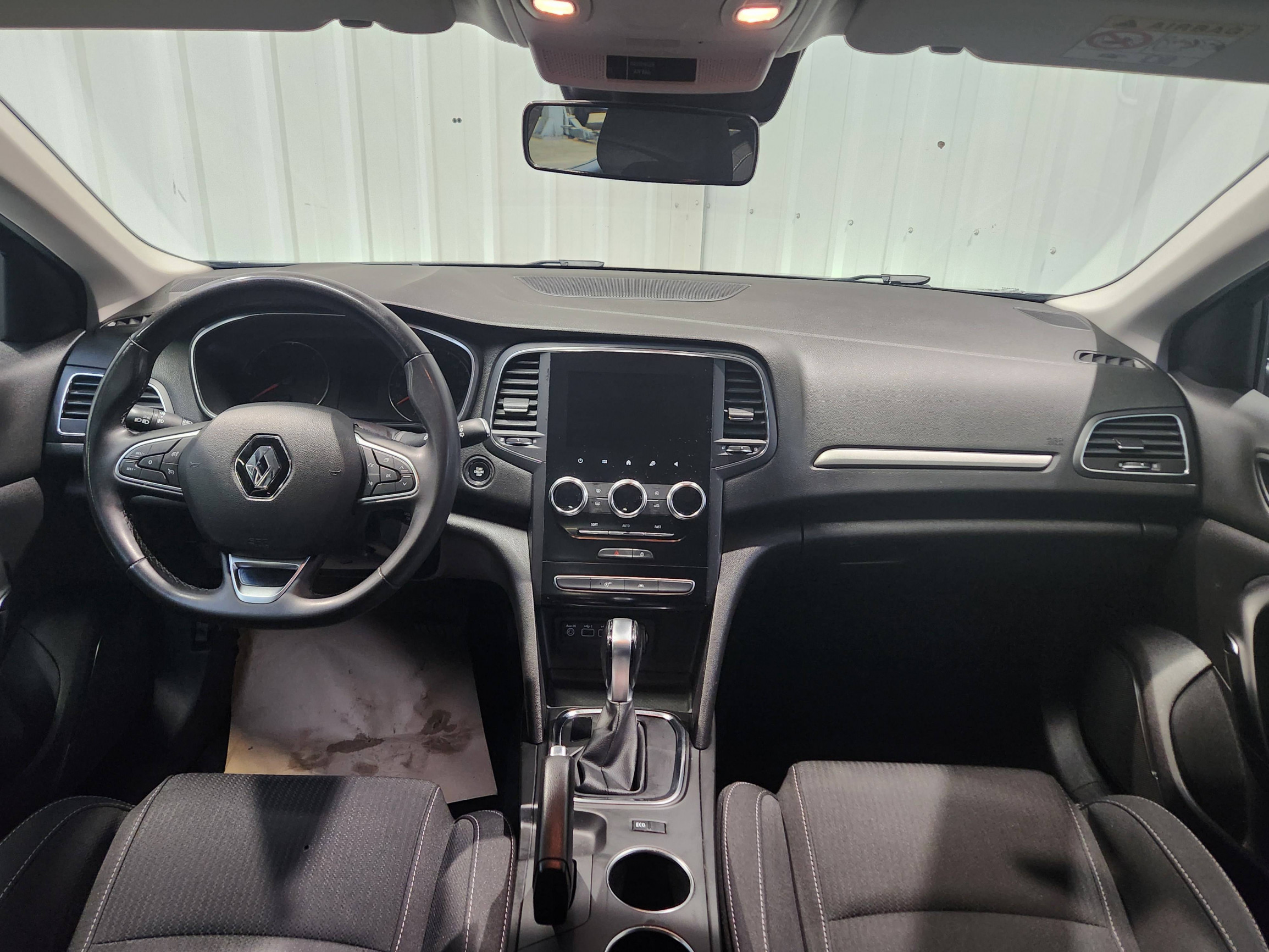 Vente en ligne Renault Megane 4 Mégane IV Berline Blue dCi 115 EDC - 21N au prix de 13 890 €