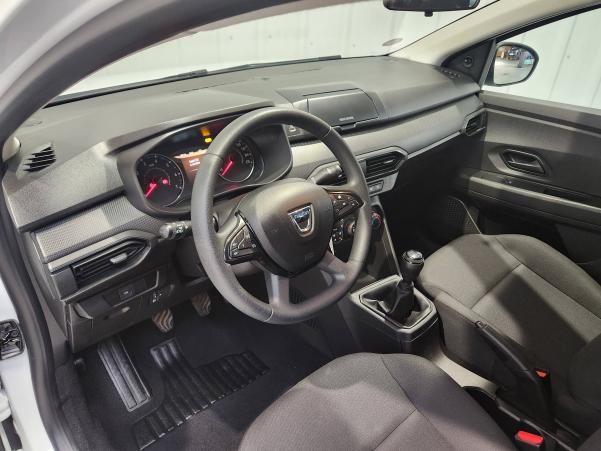 Vente en ligne Dacia Sandero  ECO-G 100 au prix de 11 699 €