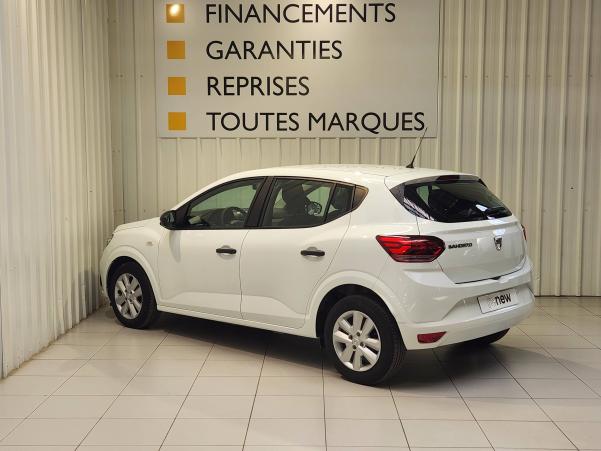 Vente en ligne Dacia Sandero  ECO-G 100 au prix de 11 699 €