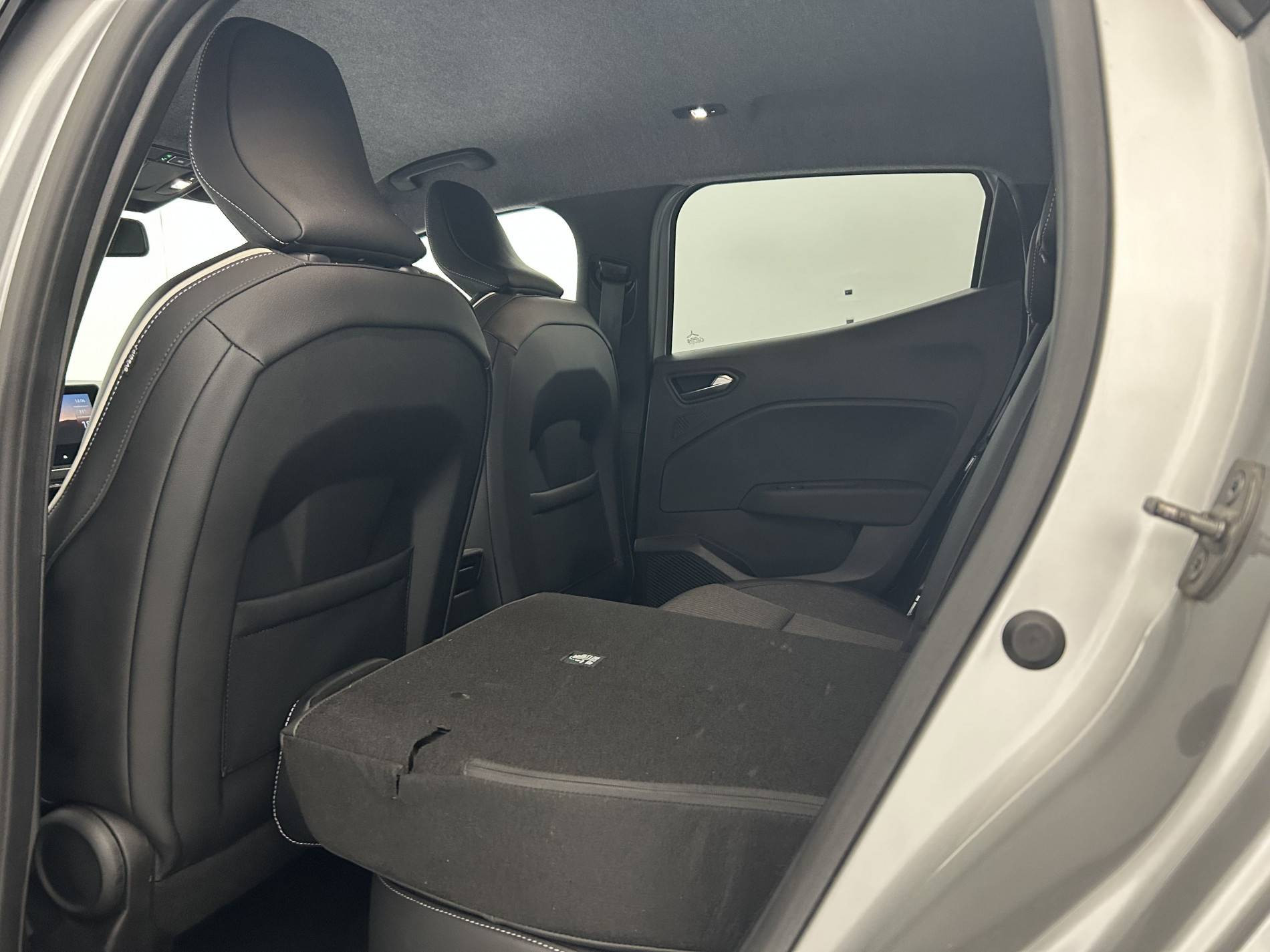 Vente en ligne Renault Clio 5 Clio TCe 90 au prix de 14 590 €