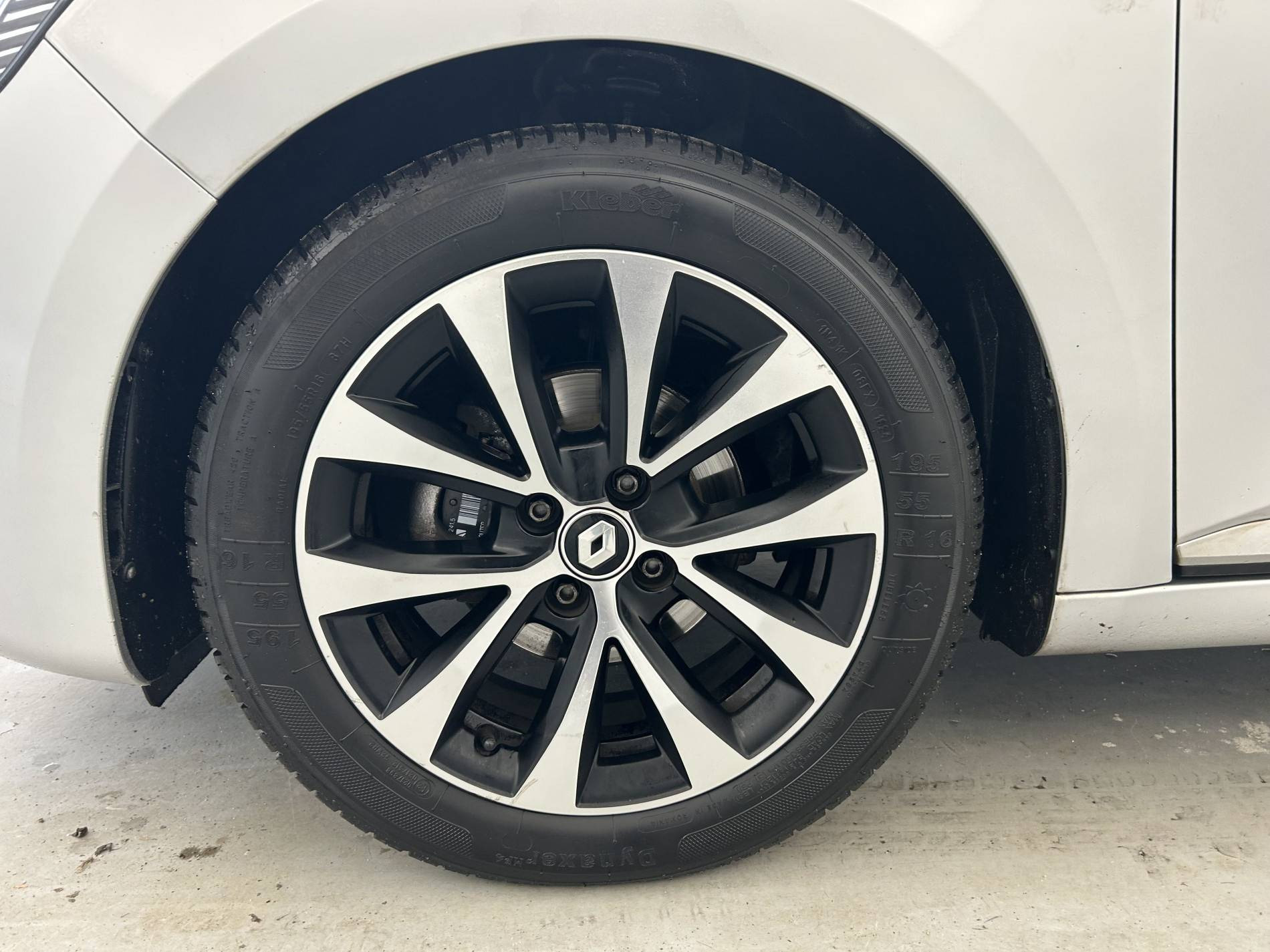 Vente en ligne Renault Clio 5 Clio TCe 90 au prix de 14 590 €