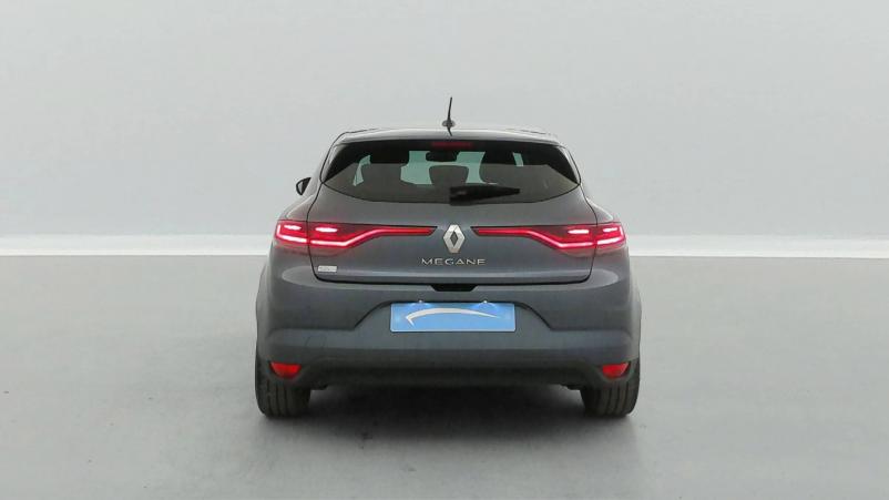 Vente en ligne Renault Megane 4 Mégane IV Berline Blue dCi 115 au prix de 17 999 €