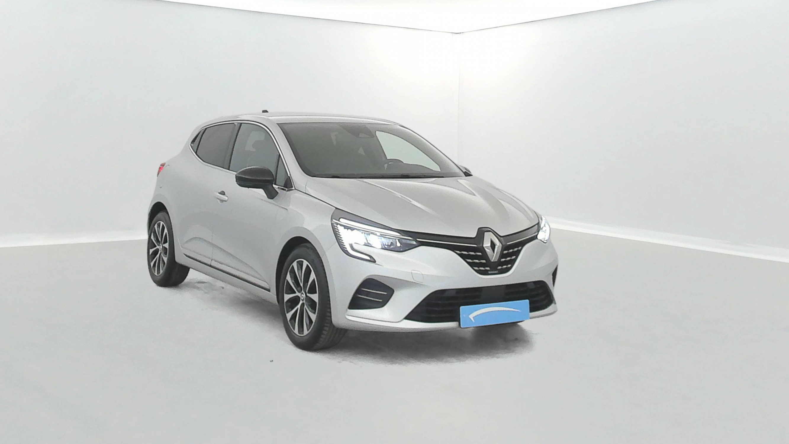 Vente en ligne Renault Clio 5 Clio TCe 90 au prix de 16 790 €