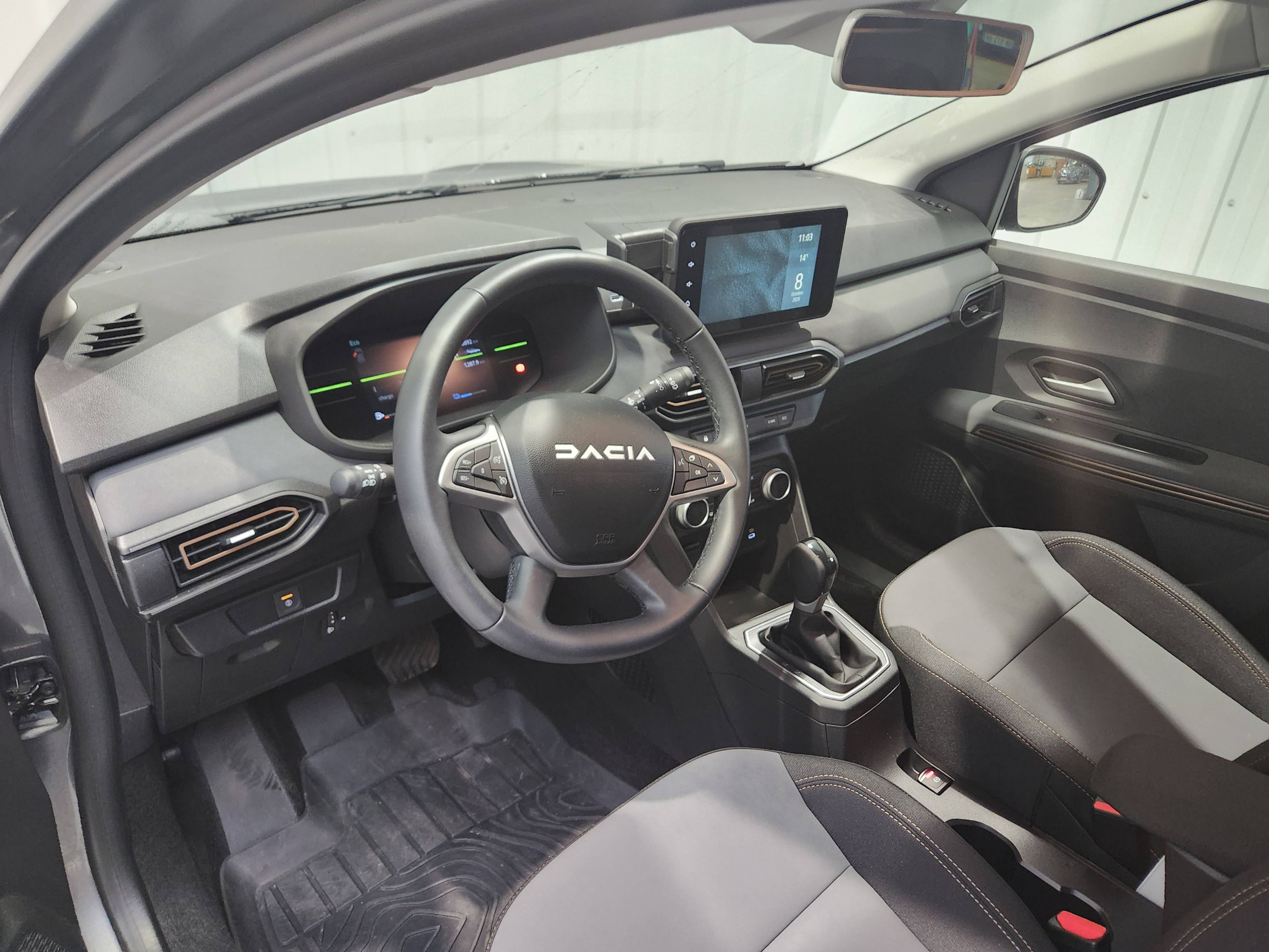 Vente en ligne Dacia Jogger  Hybrid 140 7 places GSR2 au prix de 26 790 €