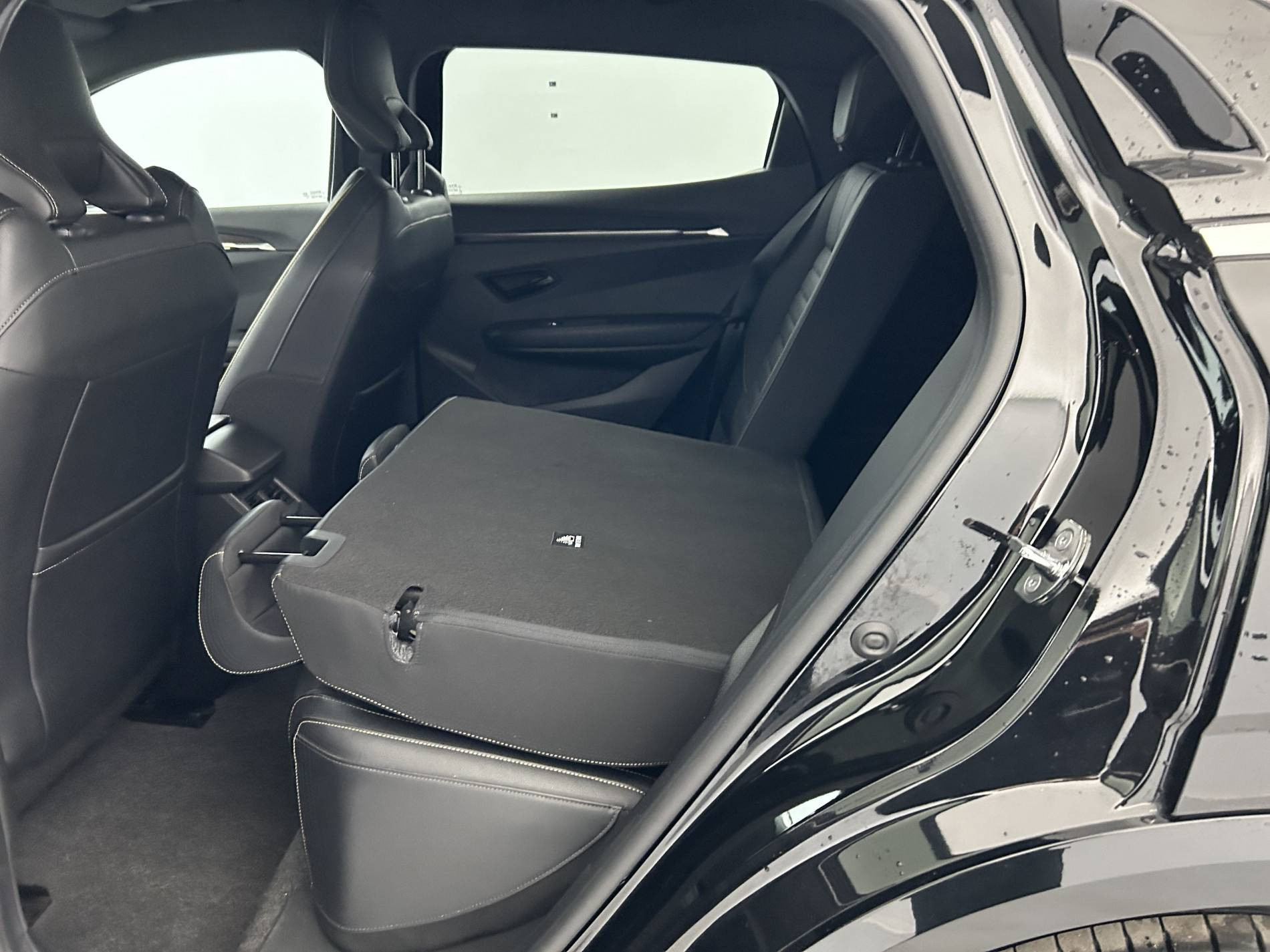 Vente en ligne Renault Megane E-Tech  EV60 220 ch super charge au prix de 24 790 €