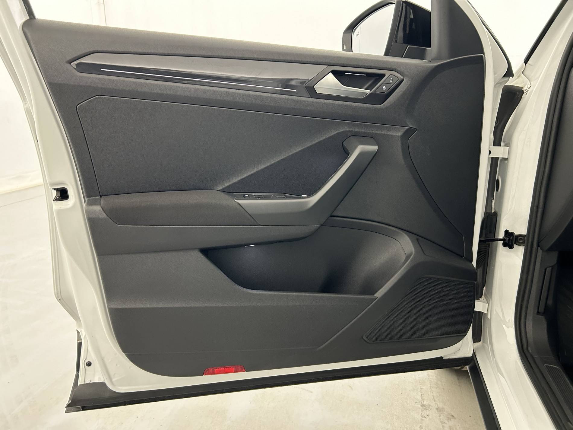 Vente en ligne Volkswagen T-Roc  1.5 TSI 150 EVO Start/Stop BVM6 au prix de 19 690 €