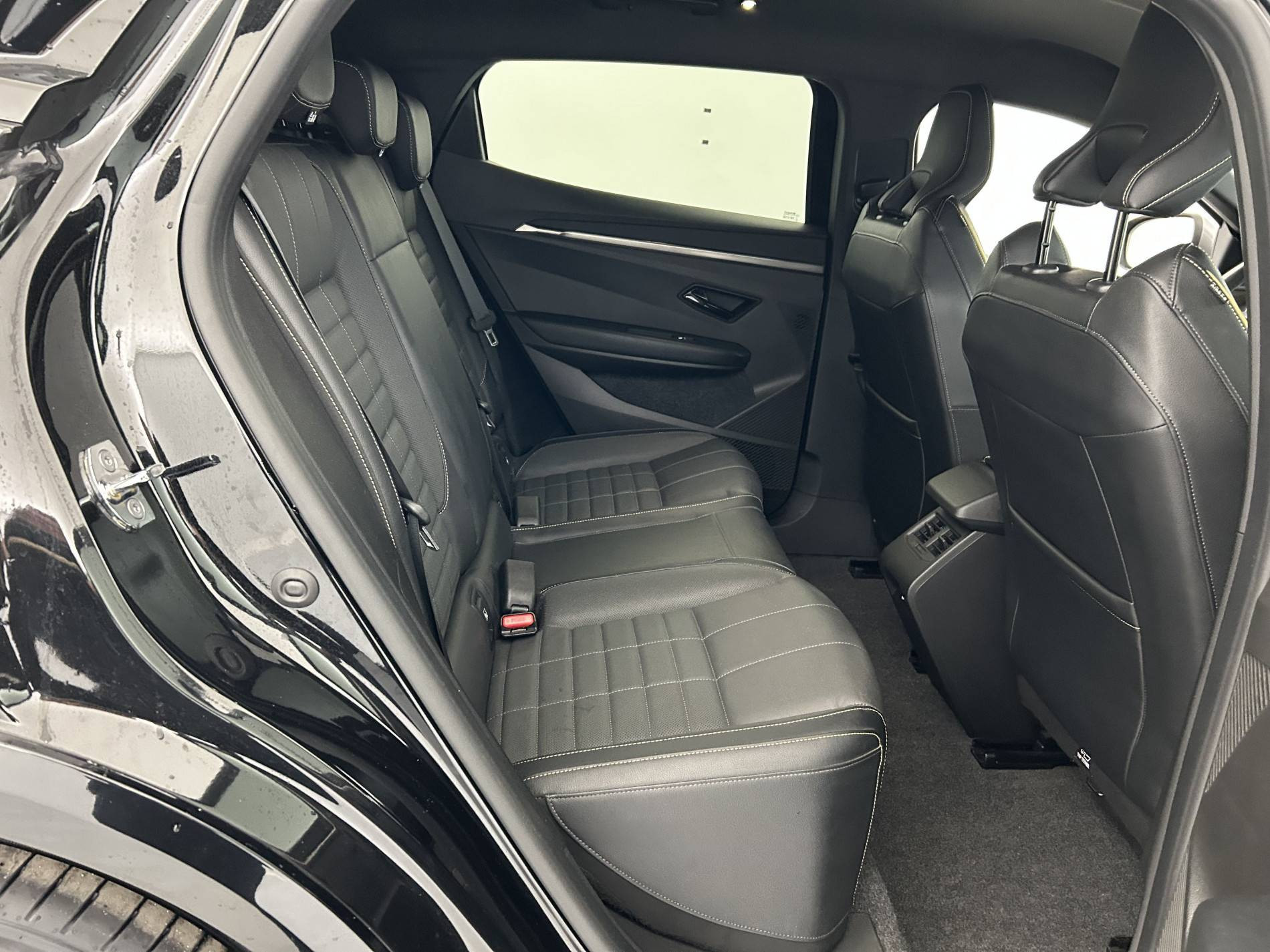 Vente en ligne Renault Megane E-Tech  EV60 220 ch super charge au prix de 24 790 €