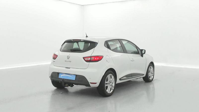 Vente en ligne Renault Clio 4 Clio dCi 90 E6C au prix de 13 490 €