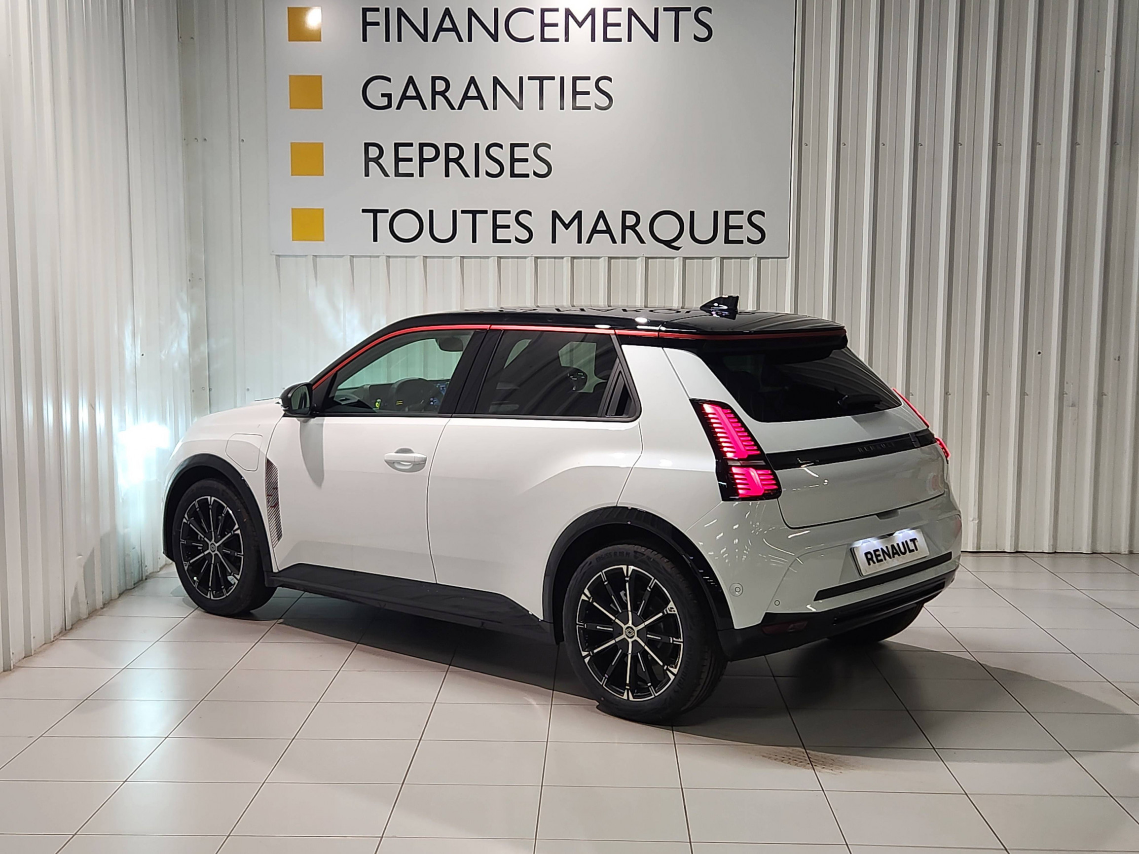 Vente en ligne Renault R5 E-Tech  150 ch autonomie confort au prix de 34 090 €