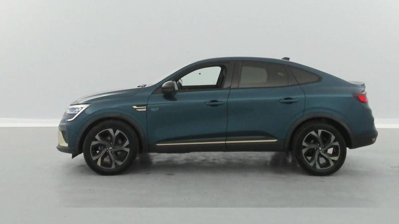 Vente en ligne Renault Arkana  E-Tech hybride 145 - 22 au prix de 23 940 €