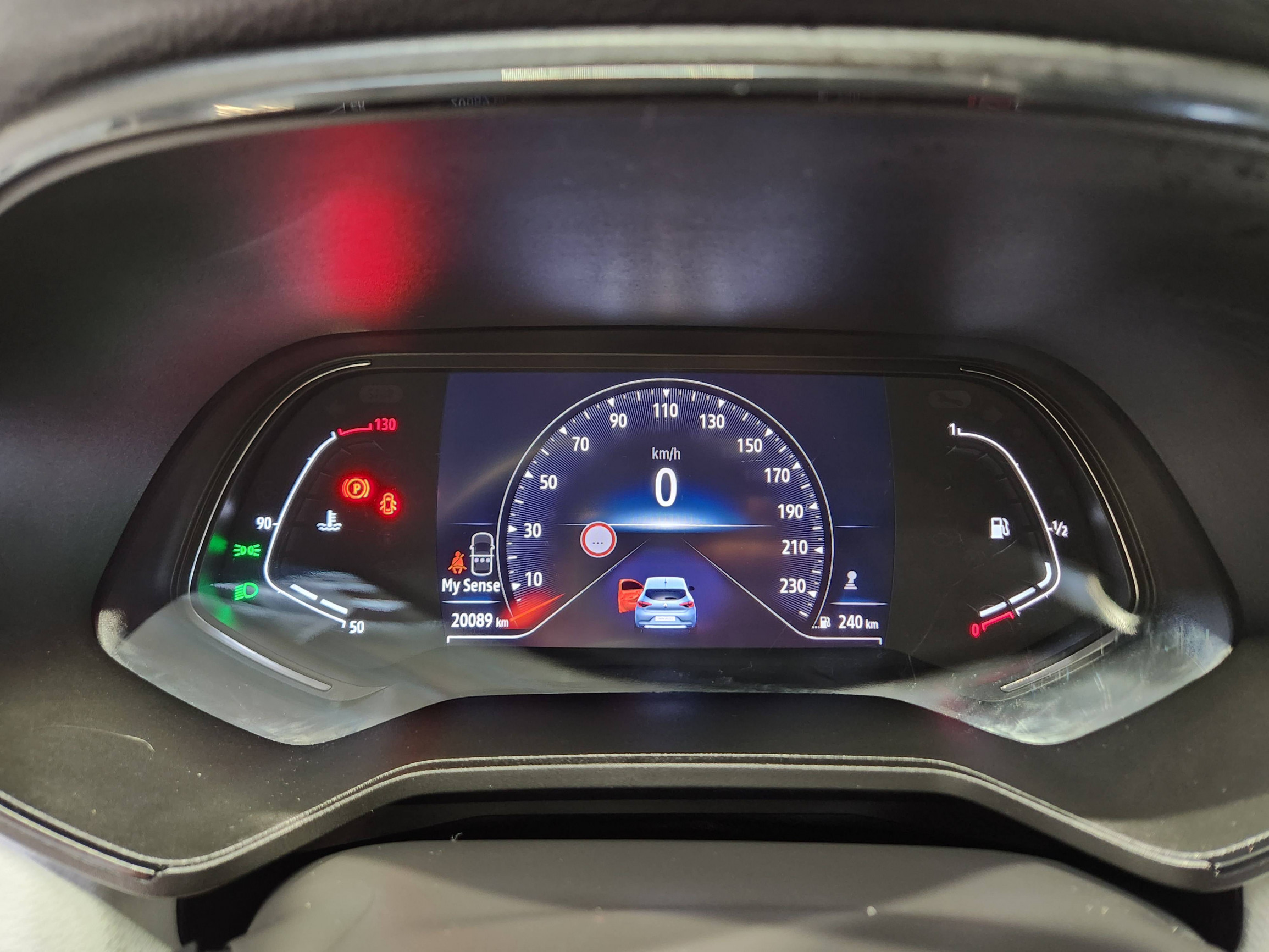 Vente en ligne Renault Clio 5 Clio TCe 90 au prix de 15 990 €