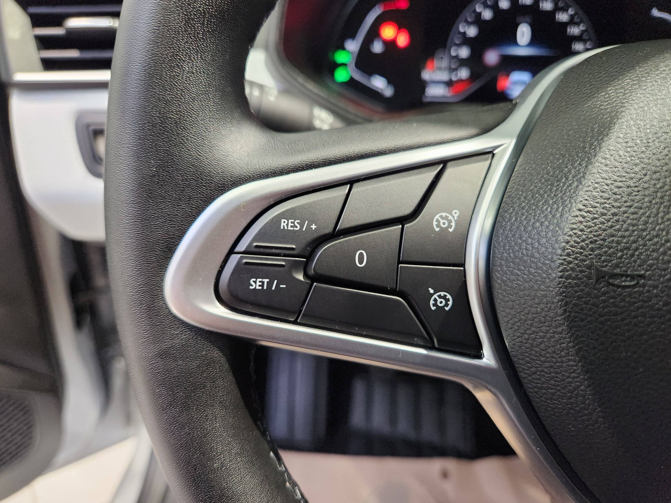 Vente en ligne Renault Clio 5 Clio TCe 90 au prix de 15 990 €