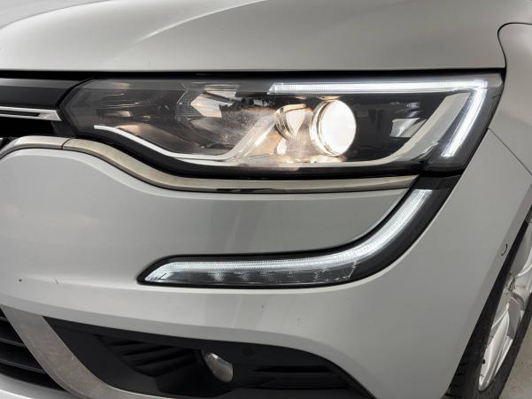 Vente en ligne Renault Talisman Estate Talisman Estate Blue dCi 160 EDC au prix de 16 350 €