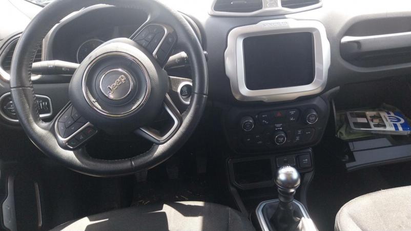 Vente en ligne Jeep Renegade Renegade 1.6 l MultiJet 120 ch BVM6 au prix de 17 999 €