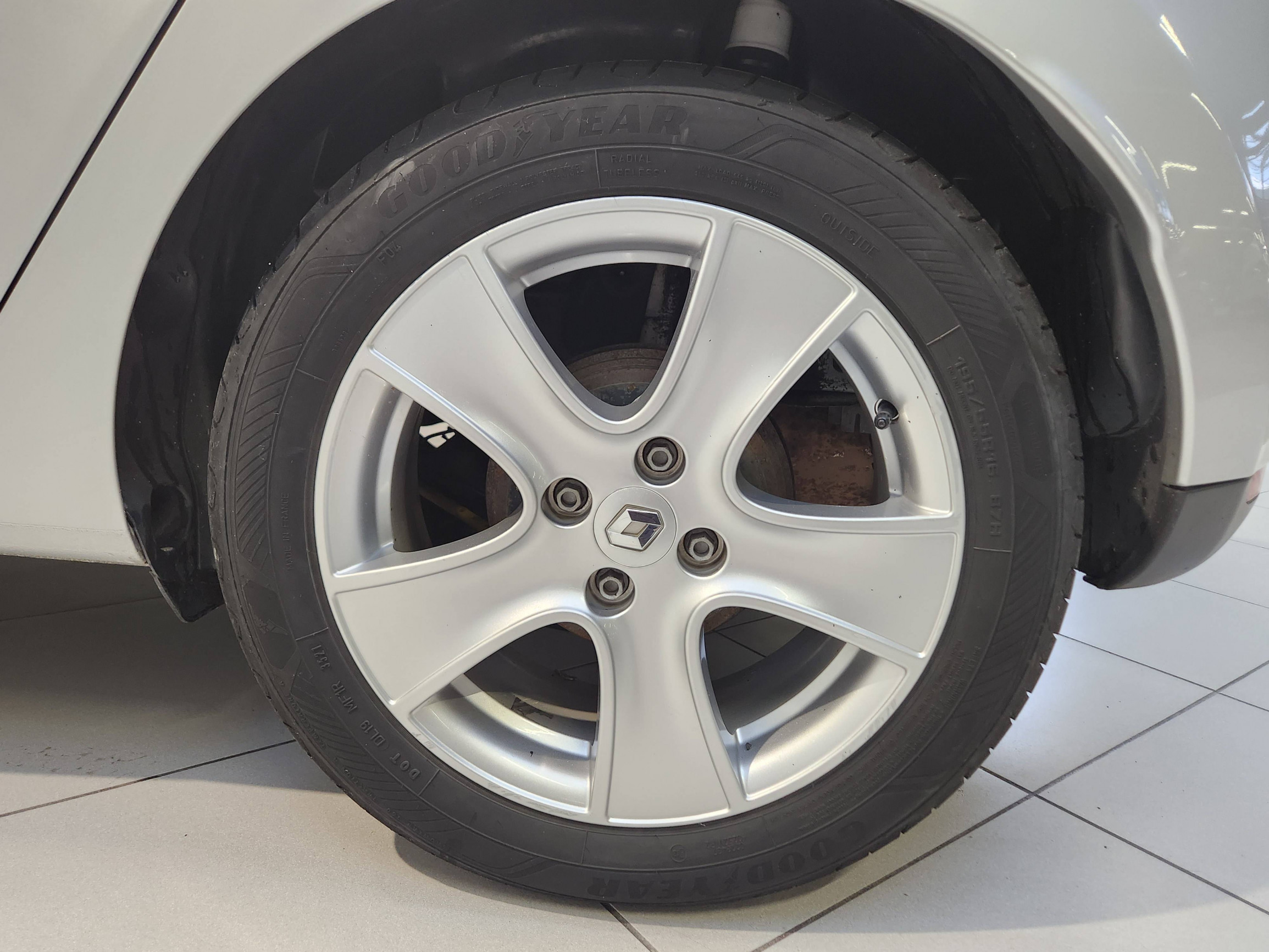 Vente en ligne Renault Clio 4  TCe 90 Energy eco2 au prix de 9 890 €