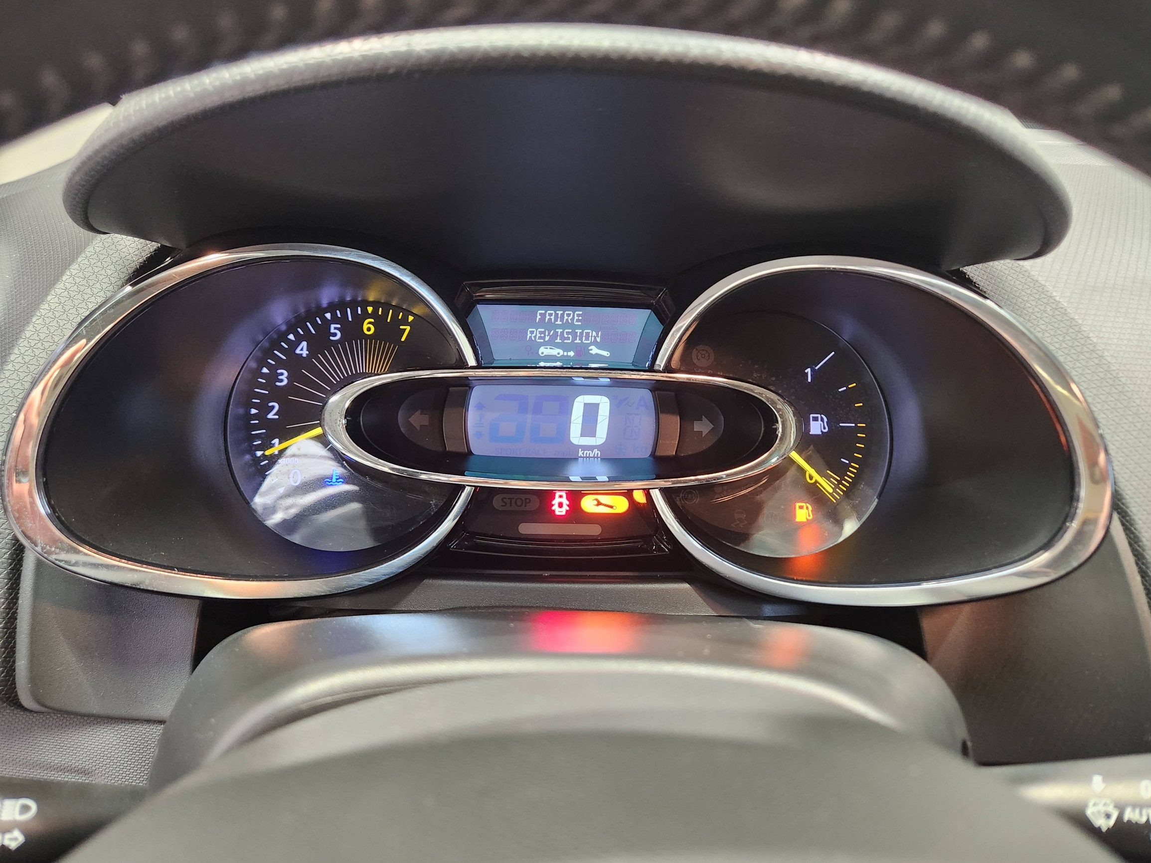 Vente en ligne Renault Clio 4  TCe 90 Energy eco2 au prix de 9 890 €