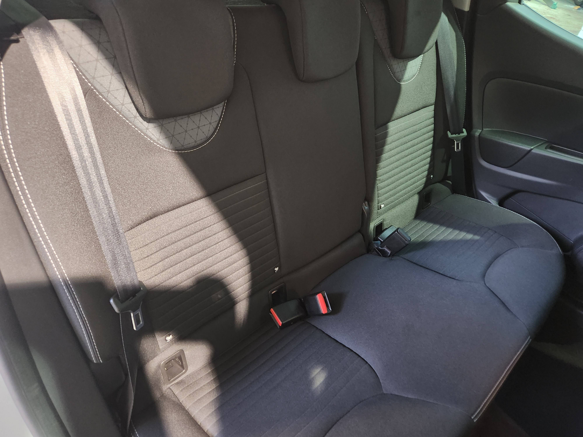 Vente en ligne Renault Clio 4  TCe 90 Energy eco2 au prix de 9 890 €