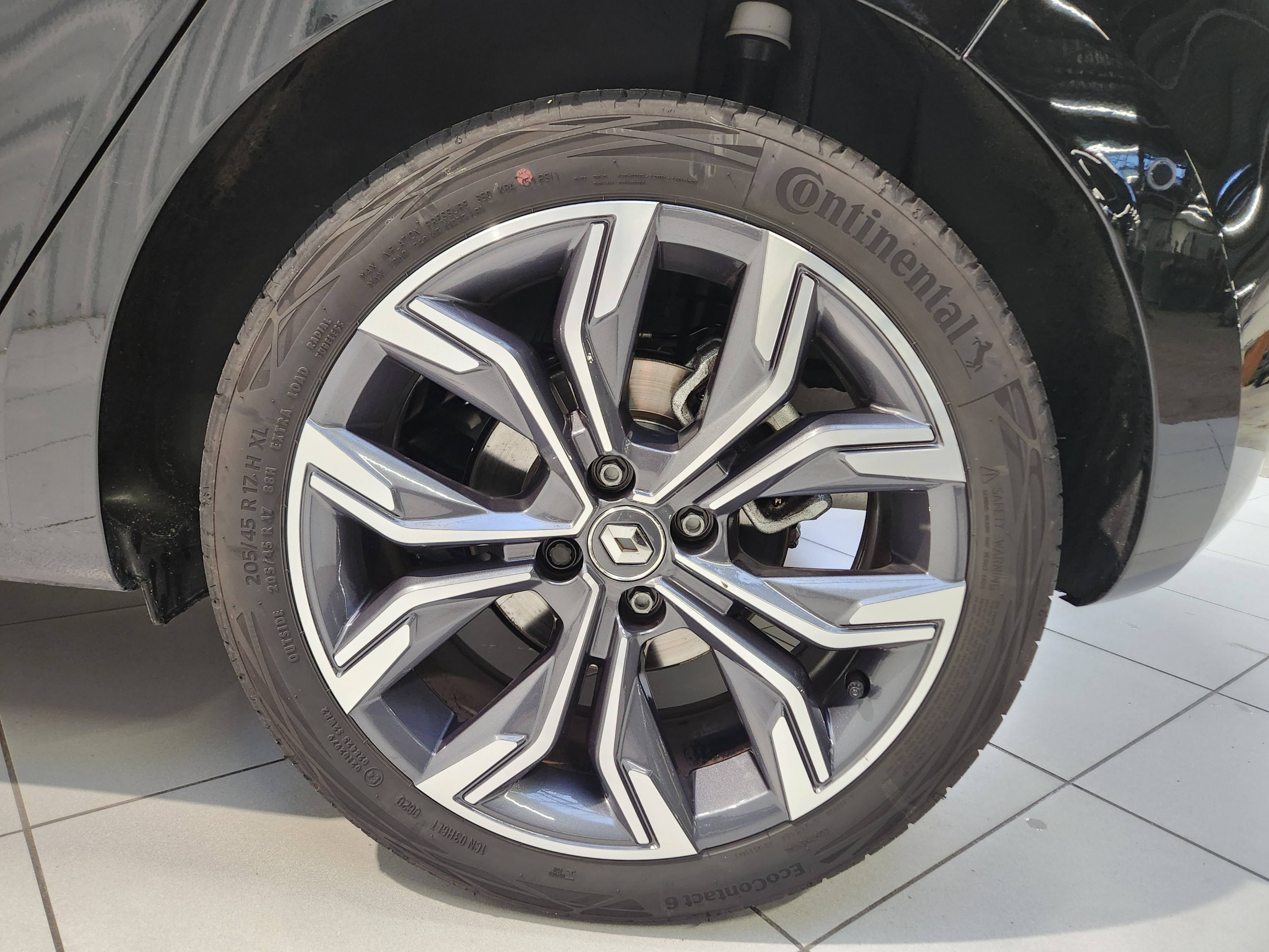 Vente en ligne Renault Clio 5 Clio TCe 130 EDC FAP au prix de 18 940 €