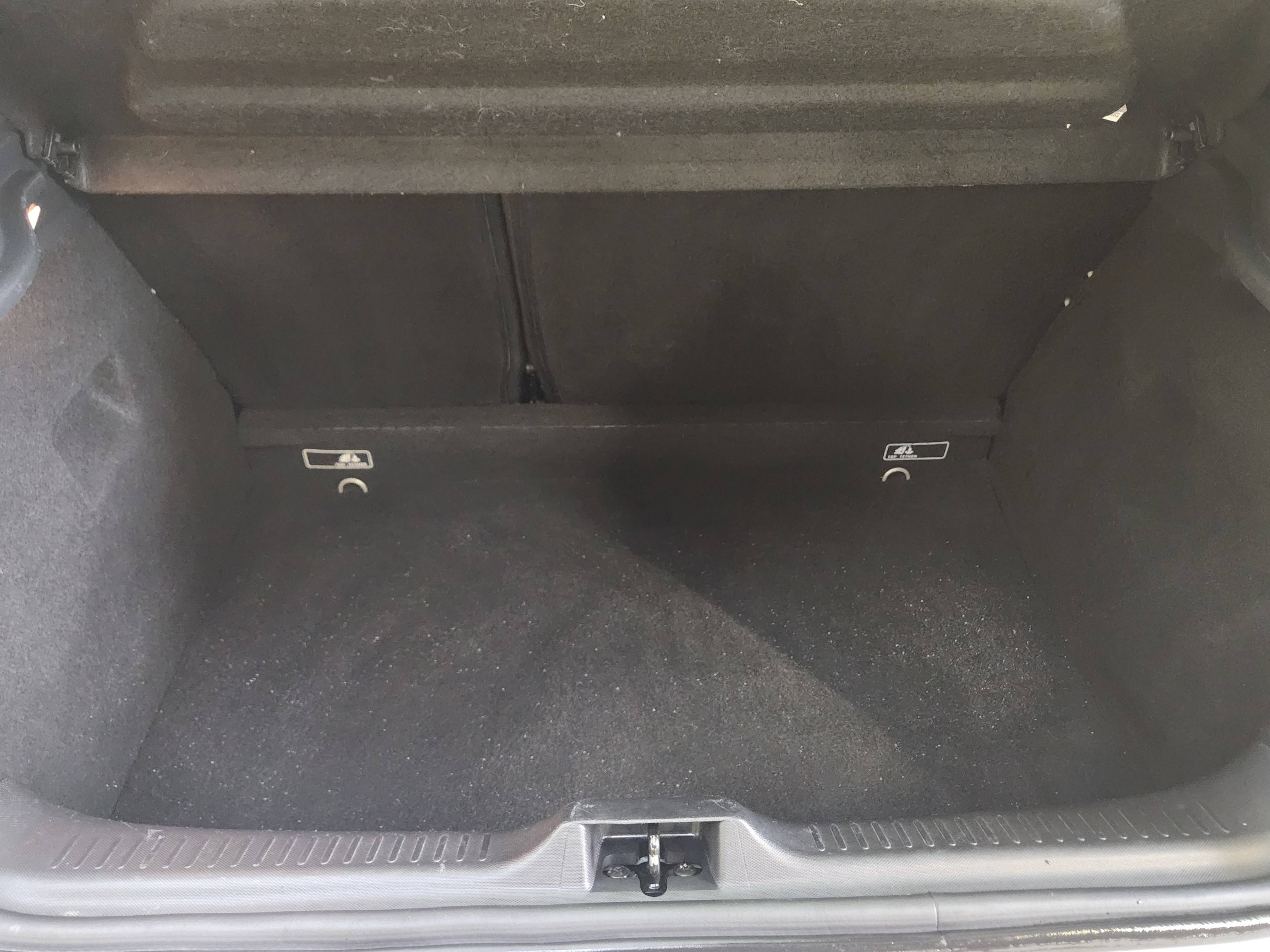 Vente en ligne Renault Clio 4  TCe 90 Energy eco2 au prix de 9 890 €