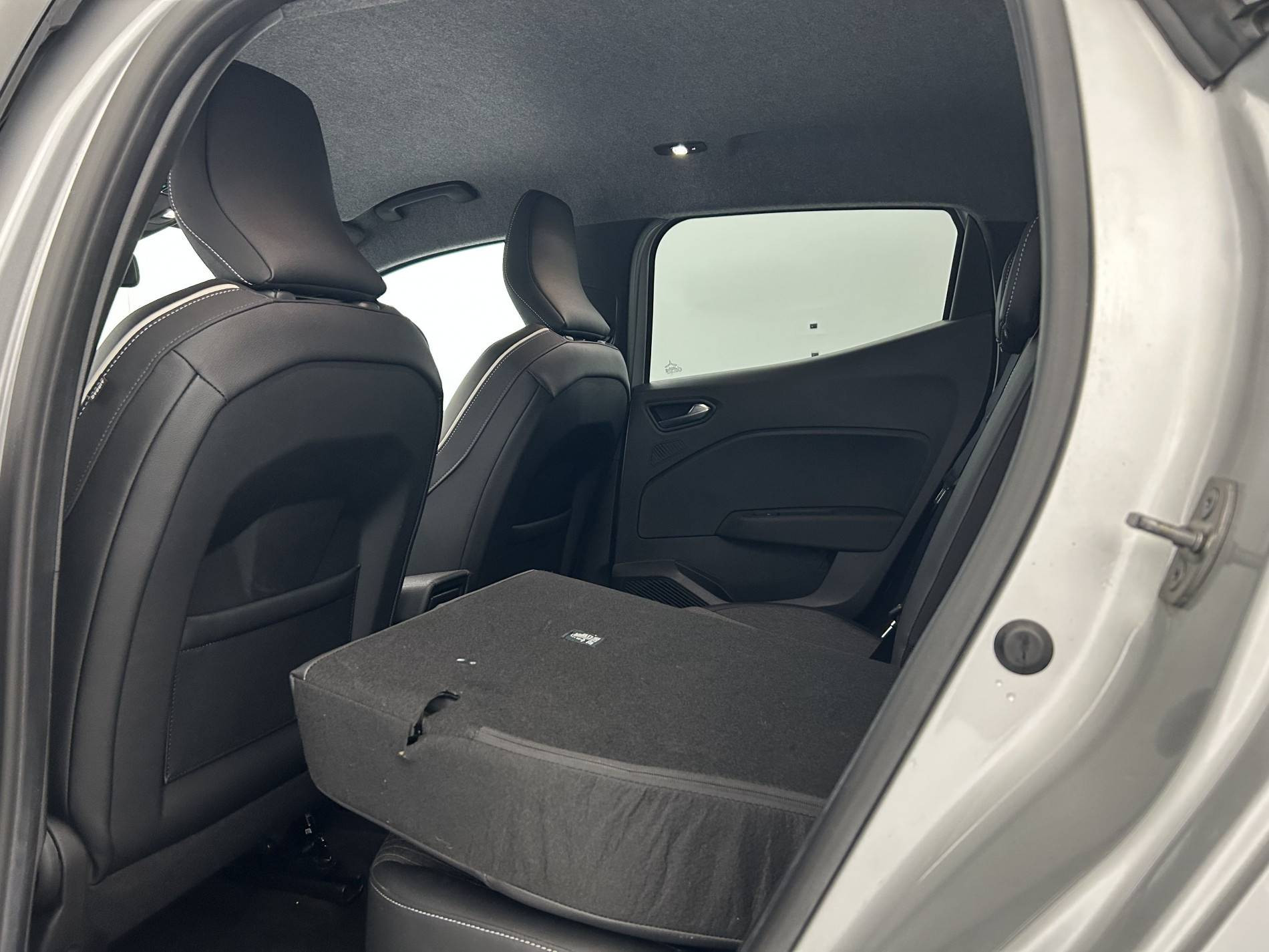 Vente en ligne Renault Clio 5 Clio TCe 90 au prix de 15 290 €