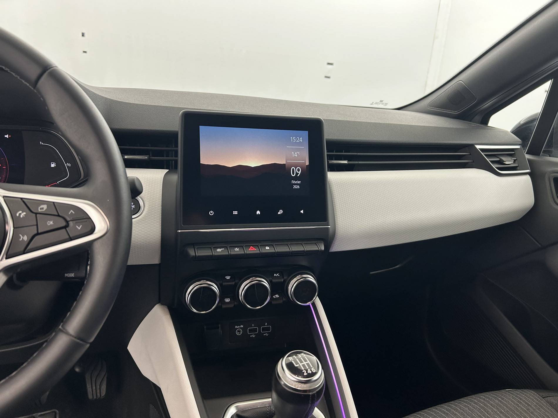 Vente en ligne Renault Clio 5 Clio TCe 90 au prix de 15 290 €