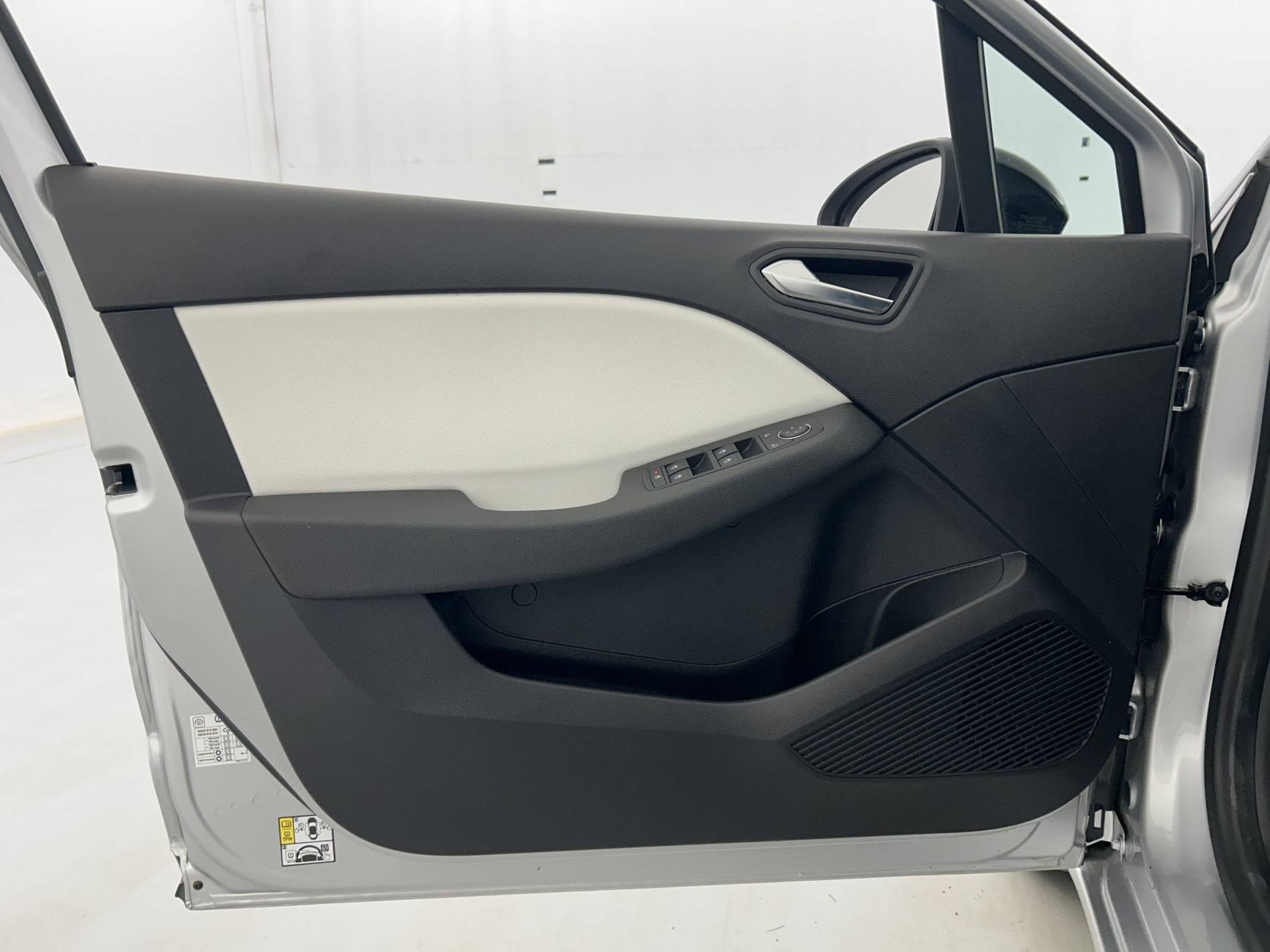 Vente en ligne Renault Clio 5 Clio TCe 90 au prix de 15 290 €