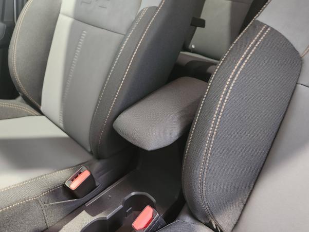 Vente en ligne Dacia Jogger  Hybrid 140 5 places au prix de 23 499 €